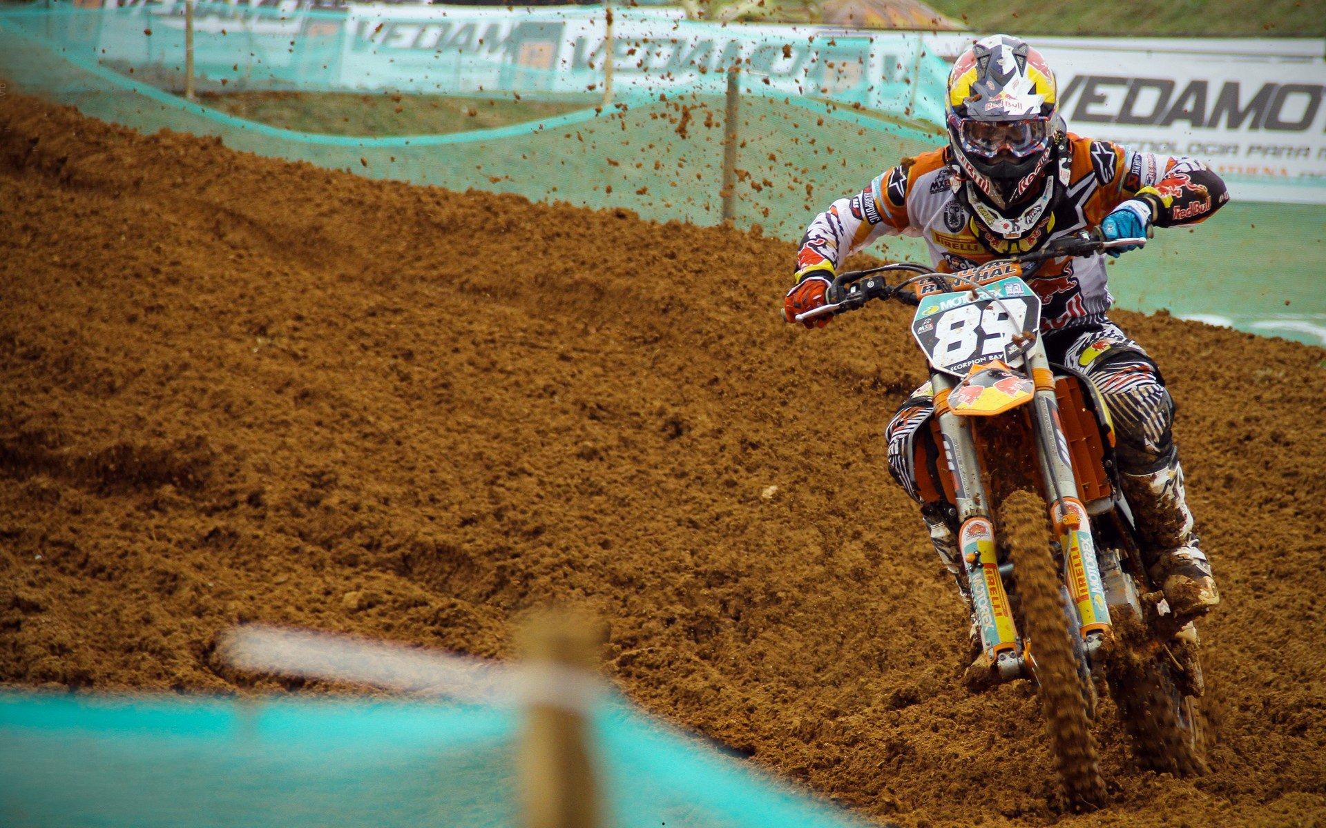 格林怒怼巴克利比较,他根本不是我的偶像!勇士前锋直言大嘴巴风格纯属误解